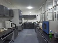 معمل التشخيص البيطري بكلية الطب البيطري جامعة بنها